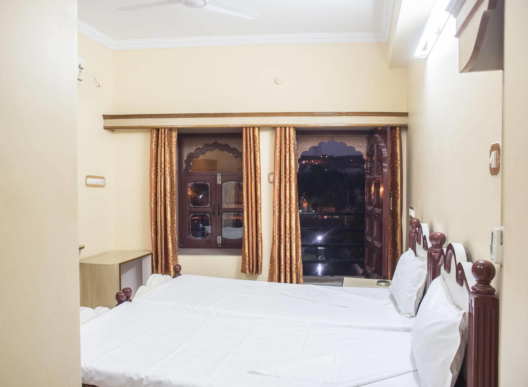 Готель Jee Ri Haveli Джодхпур Екстер'єр фото